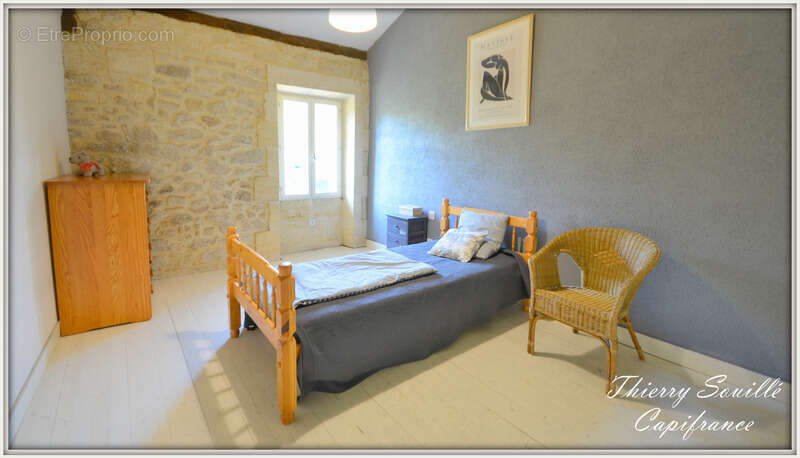 Maison en pierre, 16 pièces, 8 chambres - photo 11