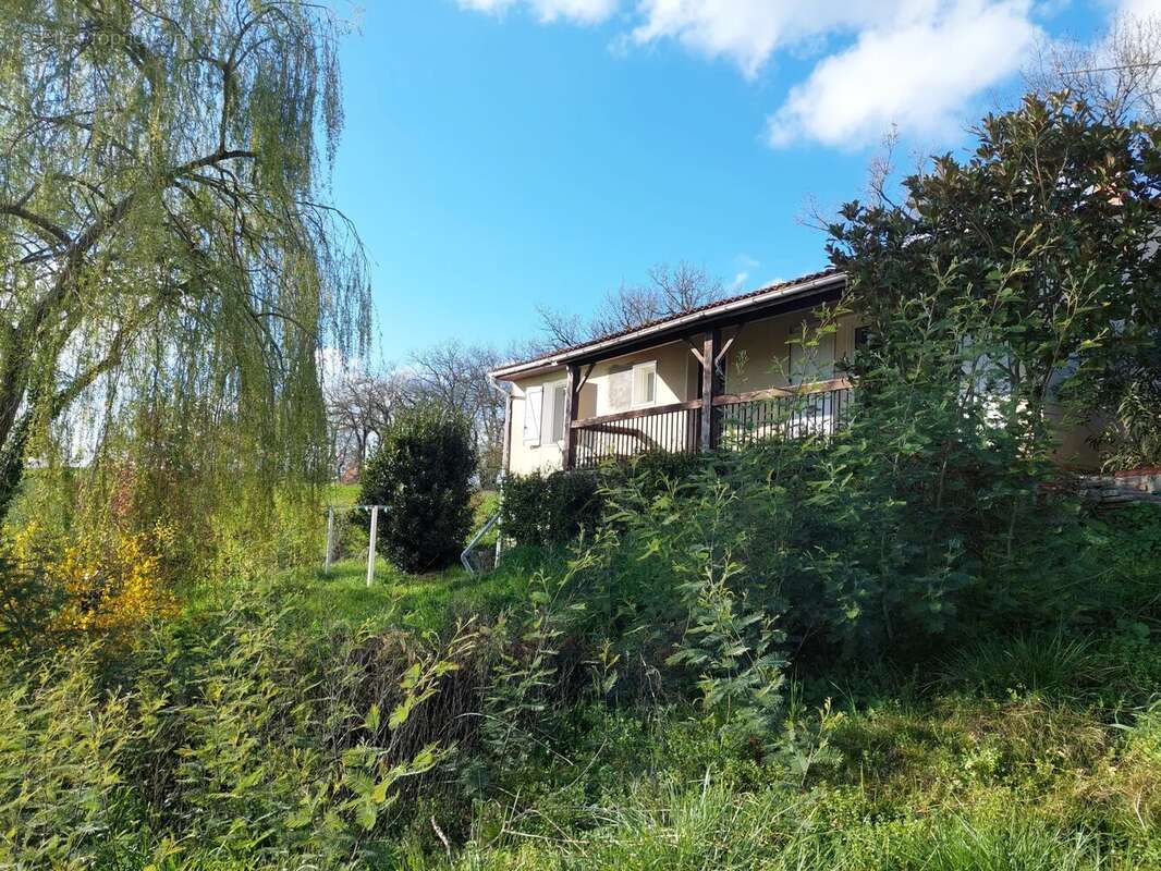 Maison à MARQUEFAVE