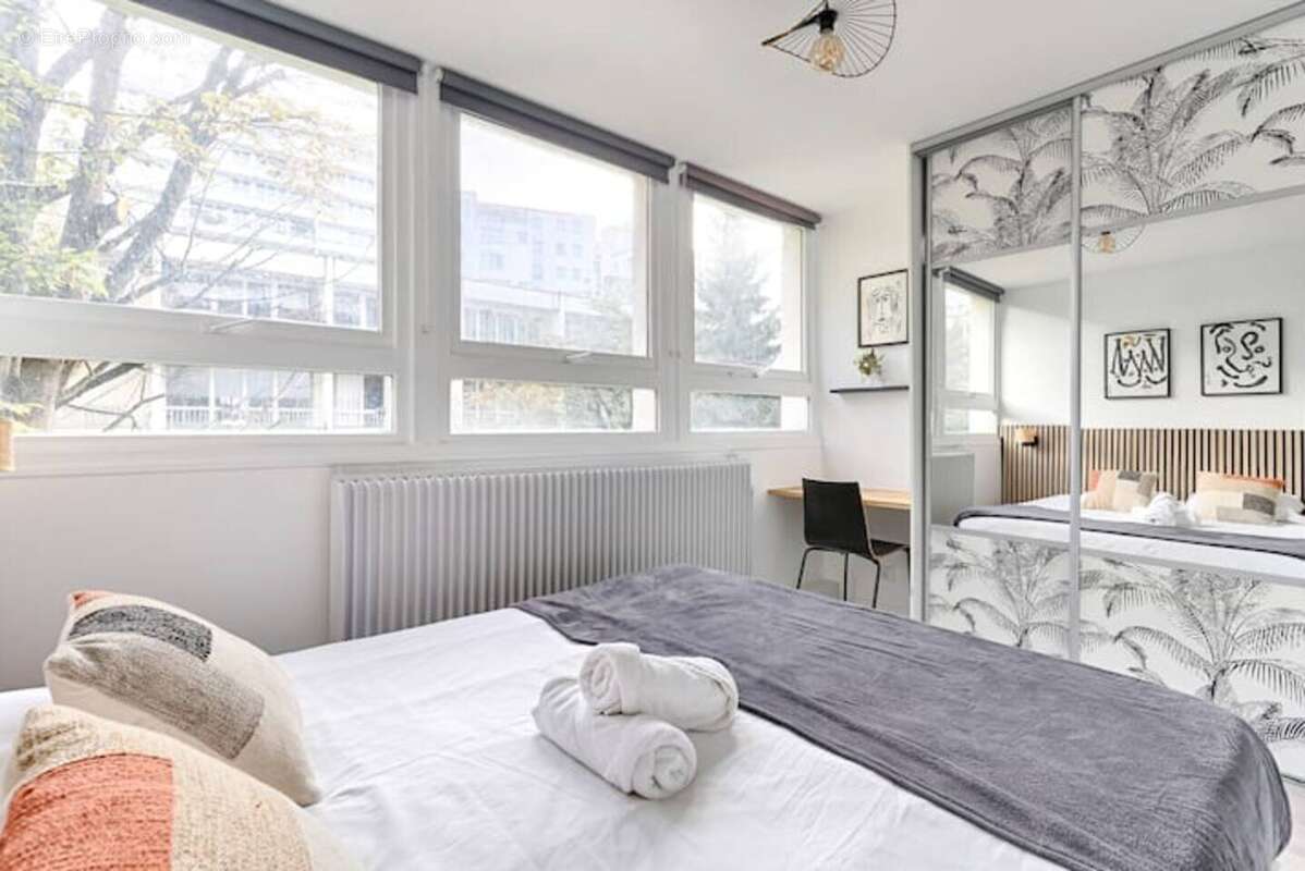 Paris 20ie . produit d'investissement locatif . plateau de 4 appartements - photo 8