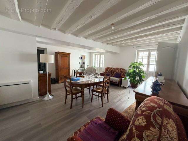 Appartement 74 m² à Saumur  - photo 5