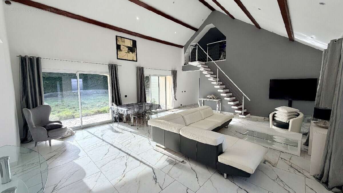 Maison à THIMERT-GATELLES