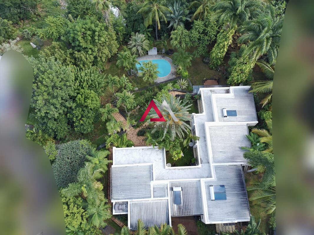 Maison à LA POSSESSION