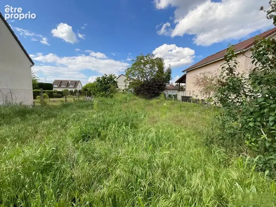 Terrain à CONFLANS-SAINTE-HONORINE