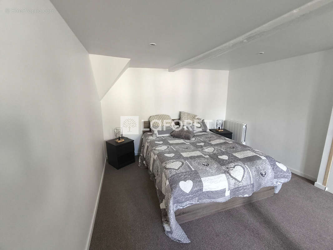 Maison à SAINT-LEGER-DU-BOURG-DENIS