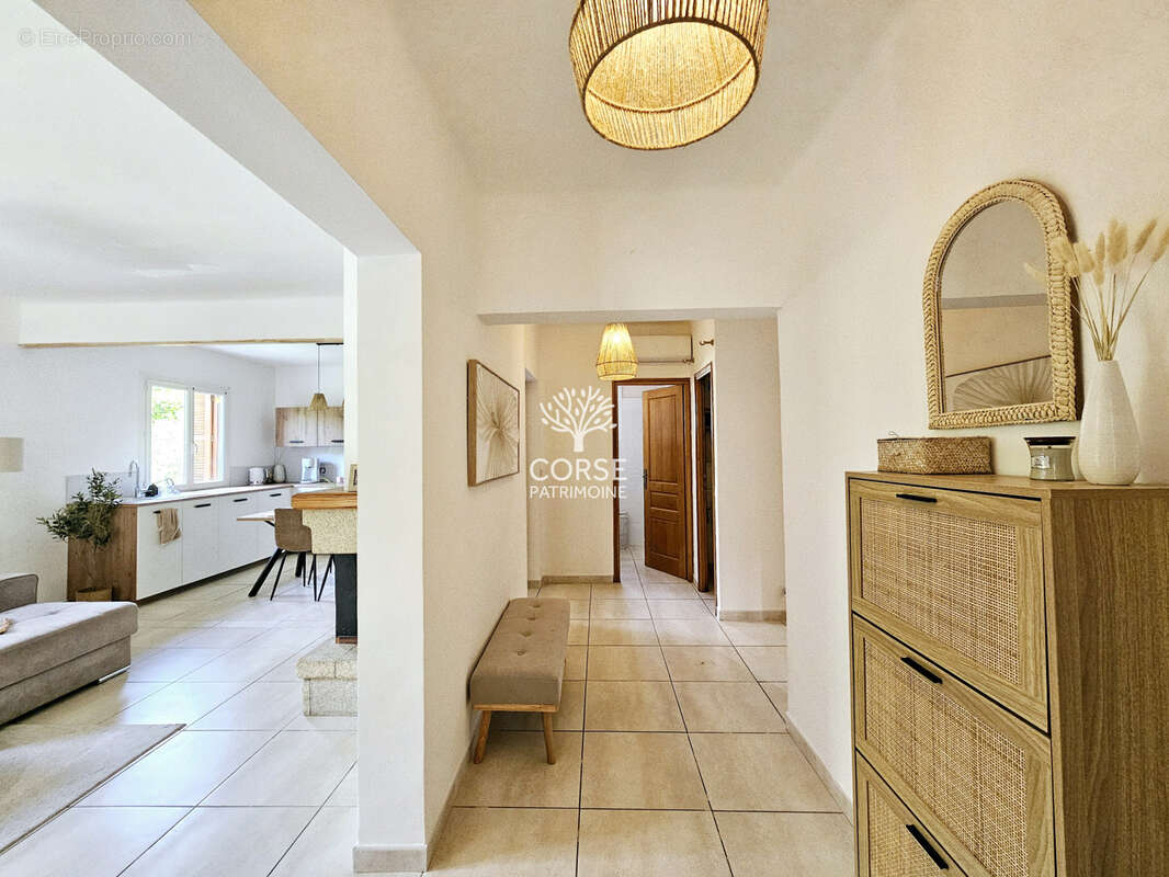 Maison à PRUNELLI-DI-FIUMORBO