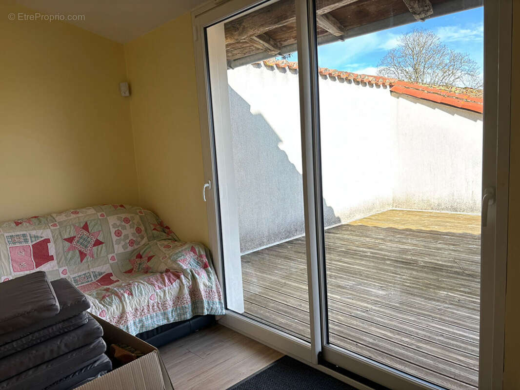 Maison à CHARROUX