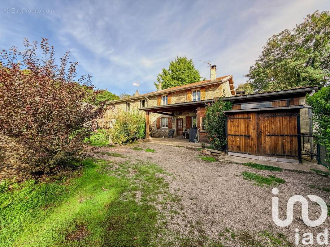 Photo 1 - Maison à SAINT-ETIENNE