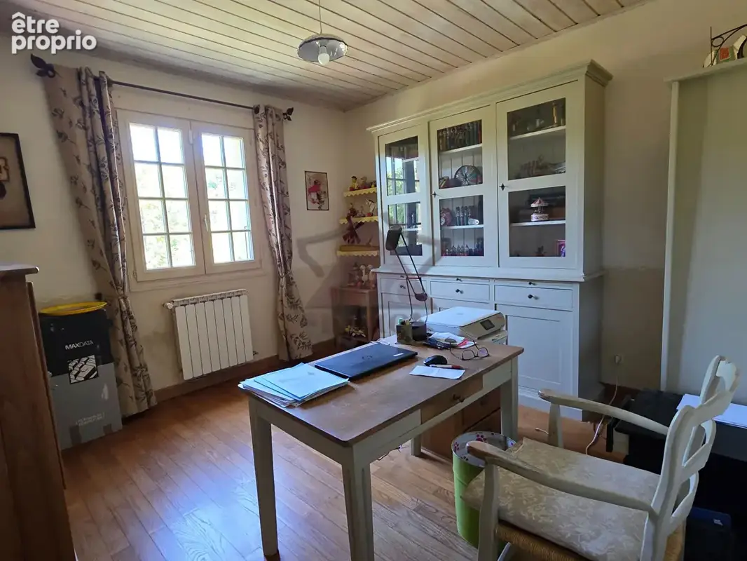 Maison avec piscine dans un environnement privilégié - photo 8