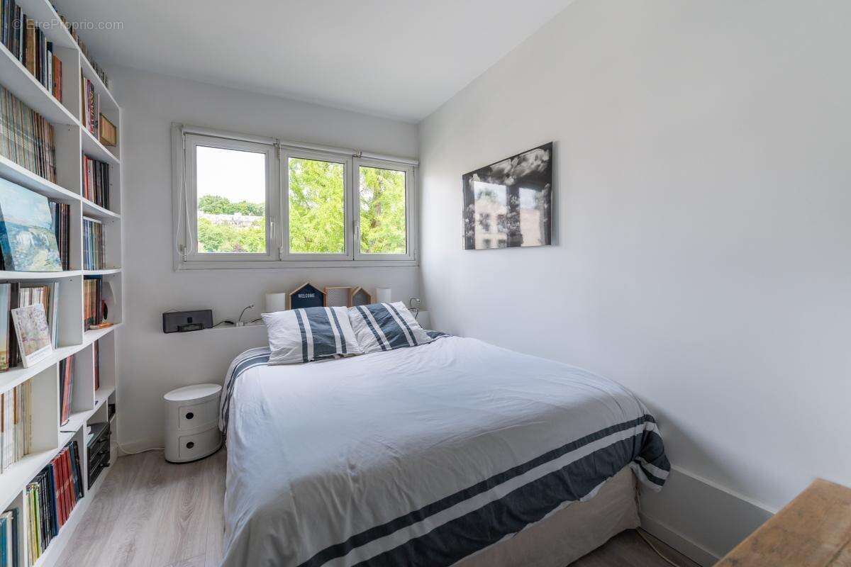 Appartement à VILLE-D'AVRAY