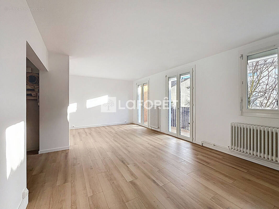 Appartement à BORDEAUX