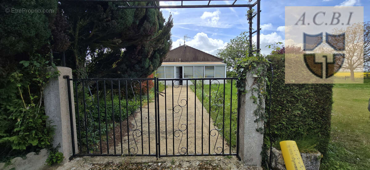 Maison à OUCQUES