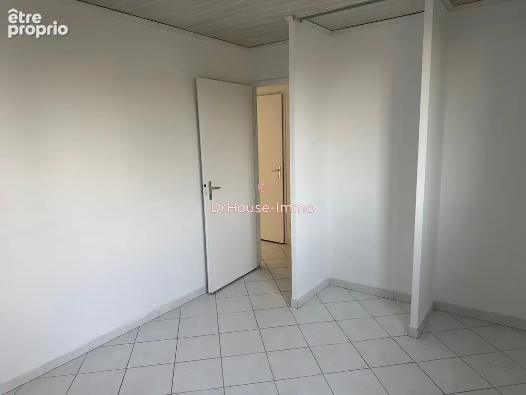 Appartement 3 pièces 64 m² à vendre à Savigny-Le-Temple (77176) - photo 36