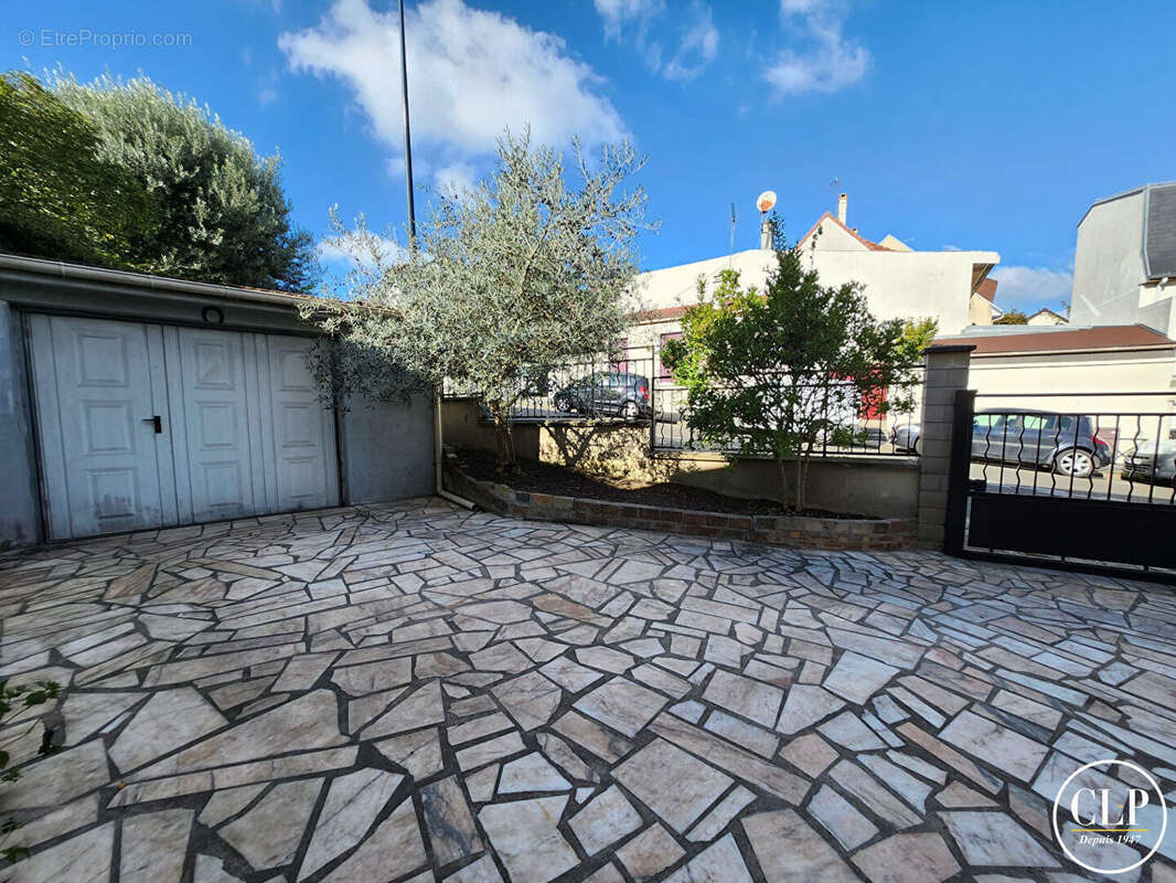 Maison à FONTENAY-SOUS-BOIS