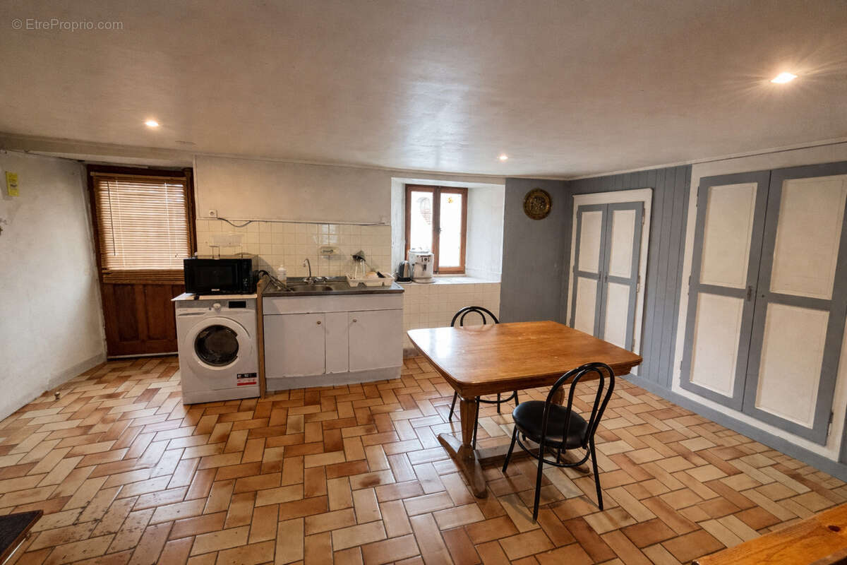 Maison à BONNE