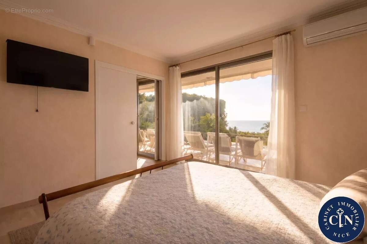 Appartement 71 m² à Nice  - photo 6