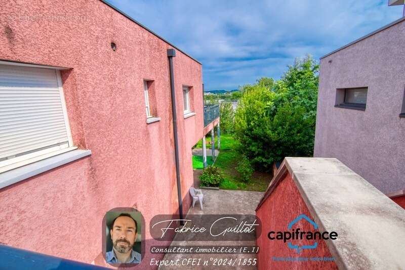 Doubs (25), à vendre Besançon, Les Montboucons, Maison 235 m2 ( T4 + T3 ) + terrain de 669 m2 - photo 28