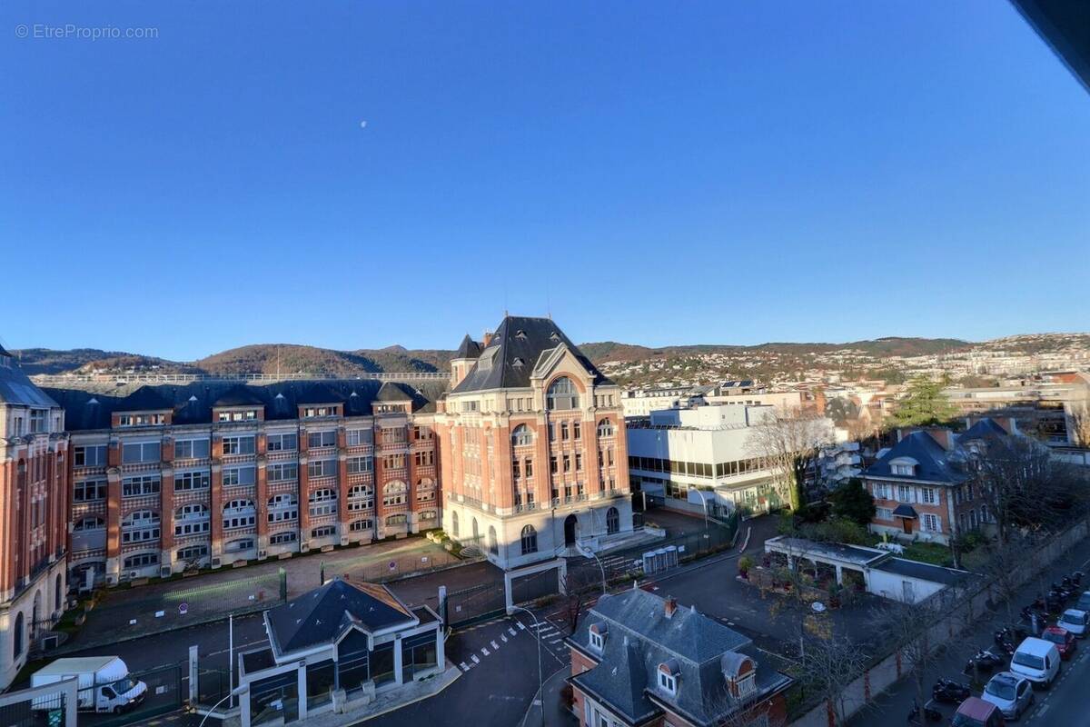 Appartement à CLERMONT-FERRAND
