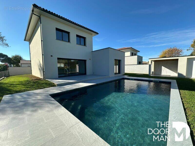 Maison à SAINT-HILAIRE