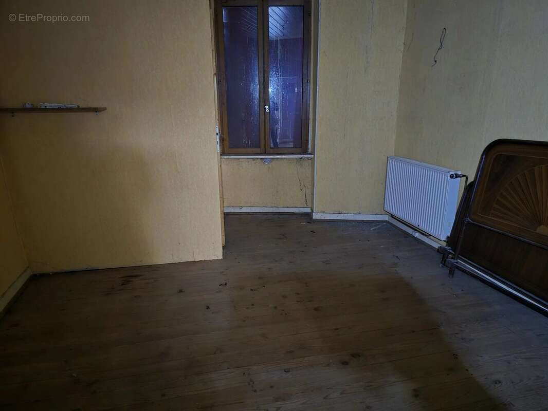 Maison à BRASSAC-LES-MINES