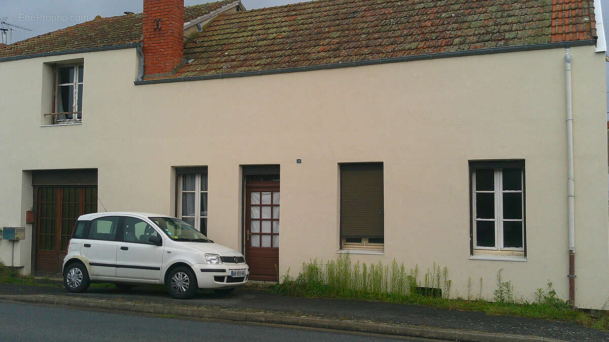 Maison à CHAMPILLET