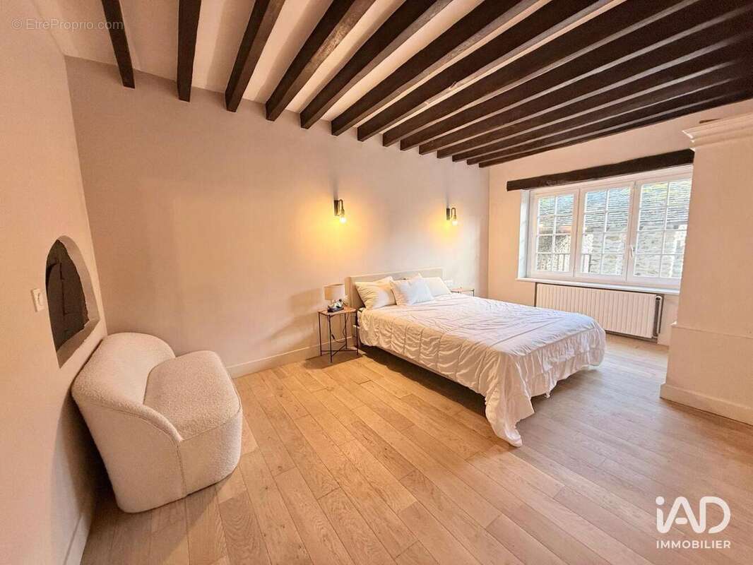Maison 266 m² à Richebourg  - photo 6