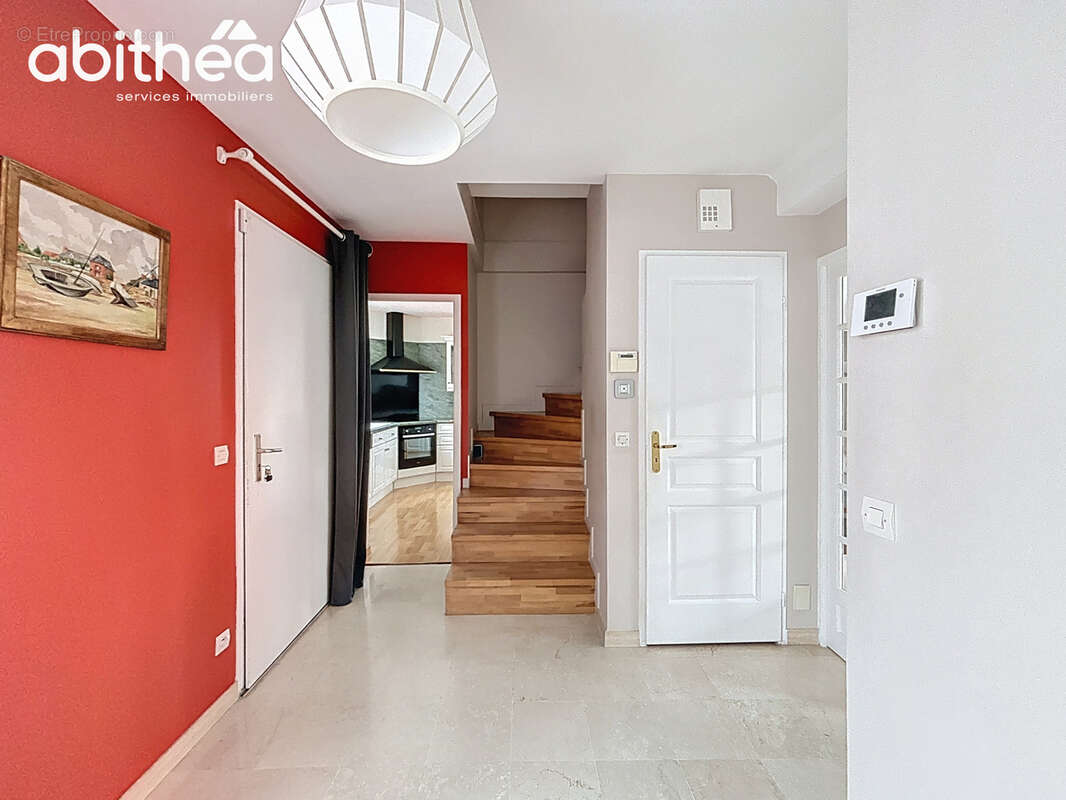 Maison à CHOISY-LE-ROI