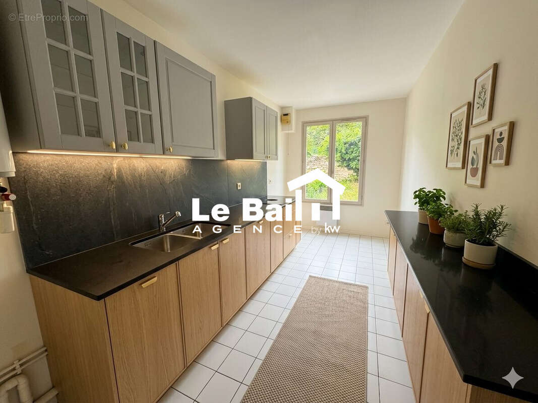 Appartement 57 m² à Osny  - photo 6