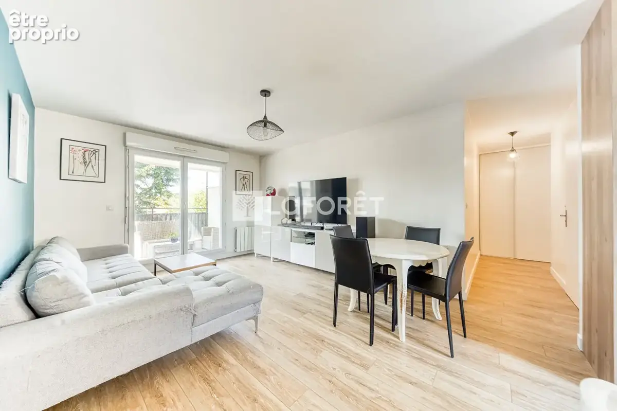 Appartement Pontault Combault 3 pièce(s) 54.36 m2 - photo 2