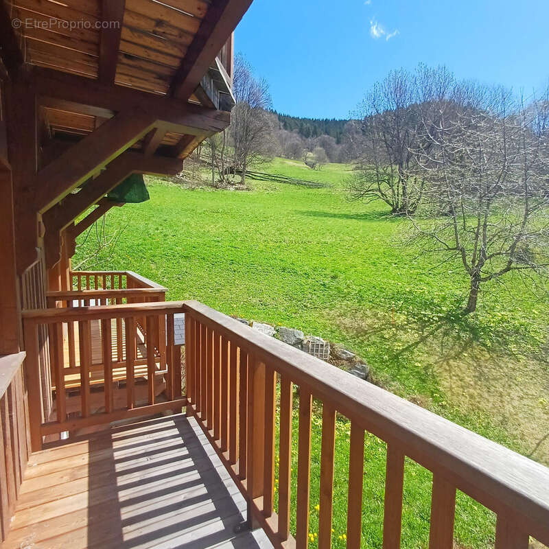 Appartement à LES ALLUES