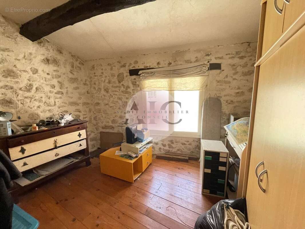 Maison à MONTAUROUX