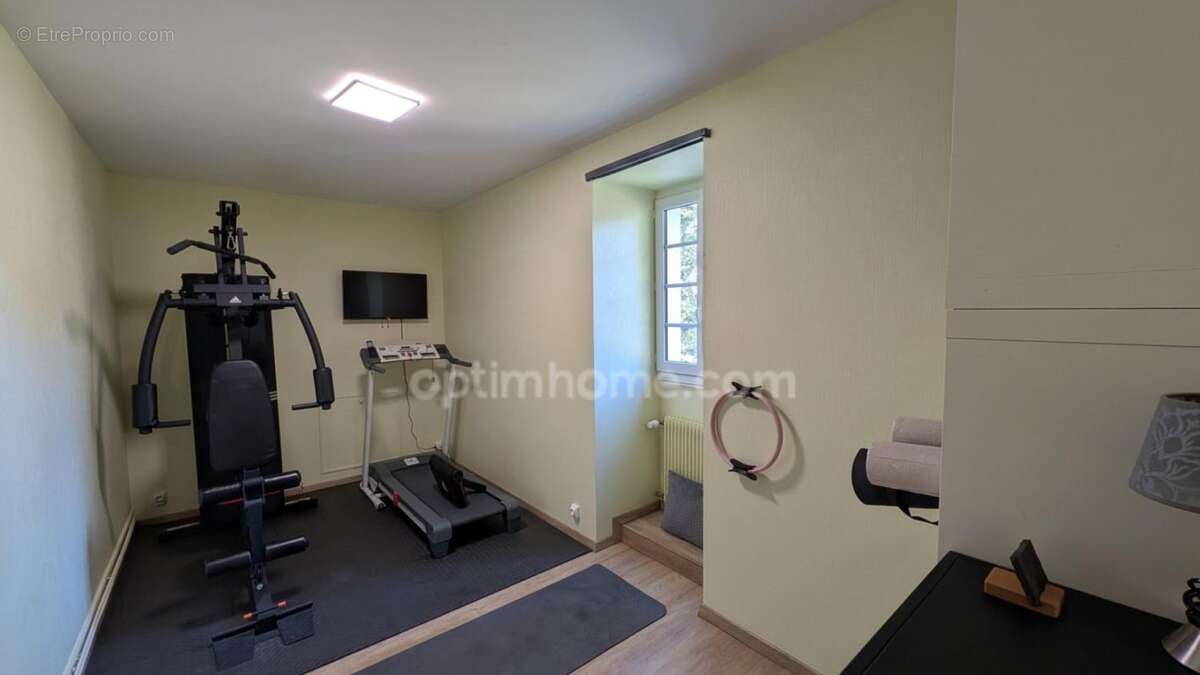 Propriété d'exception CESTAS REJOUIT 235 m2 6 chambres garage et piscine - photo 13