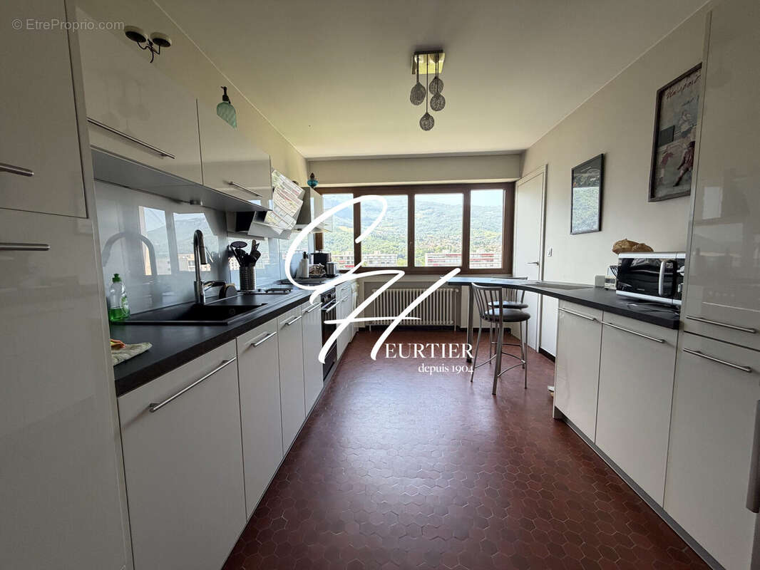 Appartement à ECHIROLLES