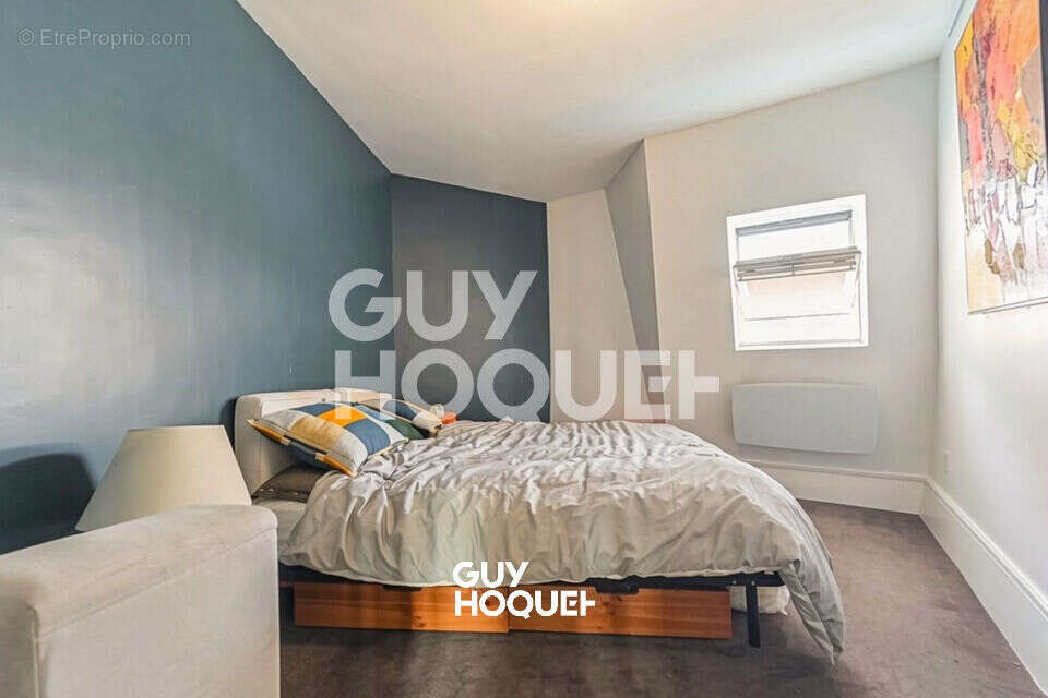 Appartement à PARIS-10E