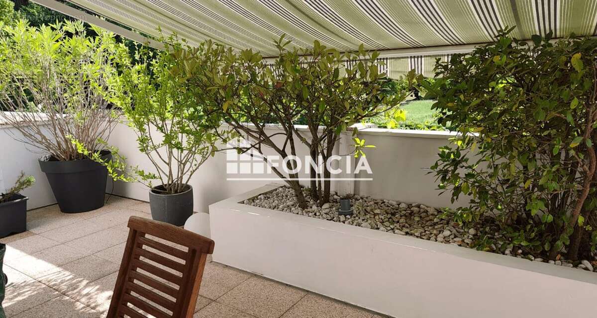 Appartement 84 m² à Eybens  - photo 7