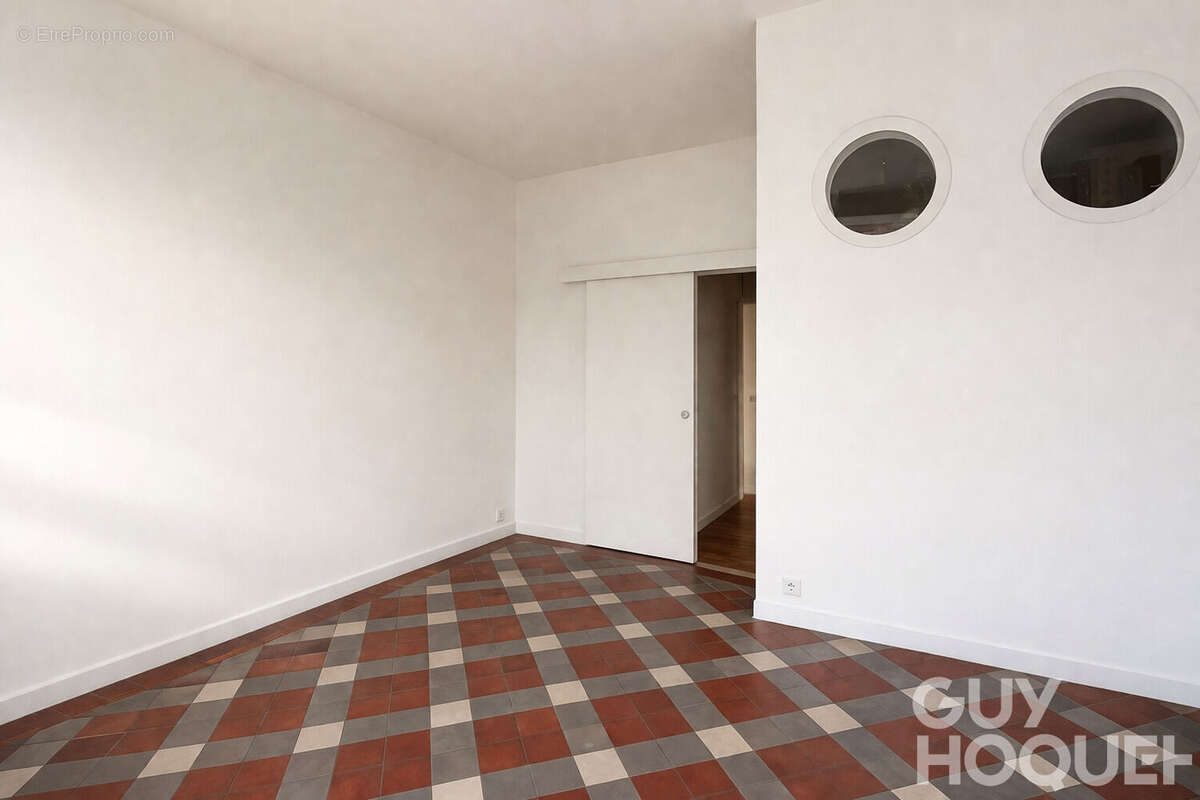 Appartement à VERSAILLES