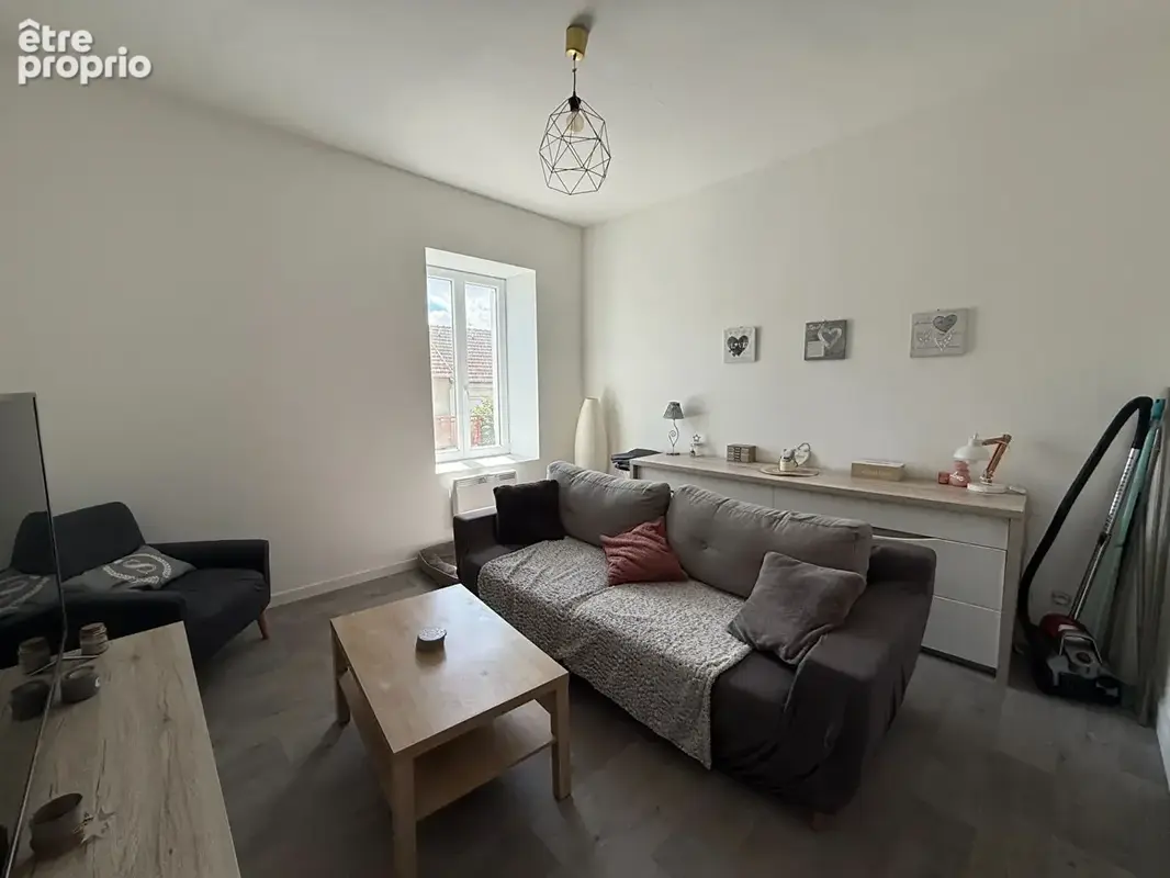 Immeuble Montluçon 172.7 m2 beau potentiel - photo 3