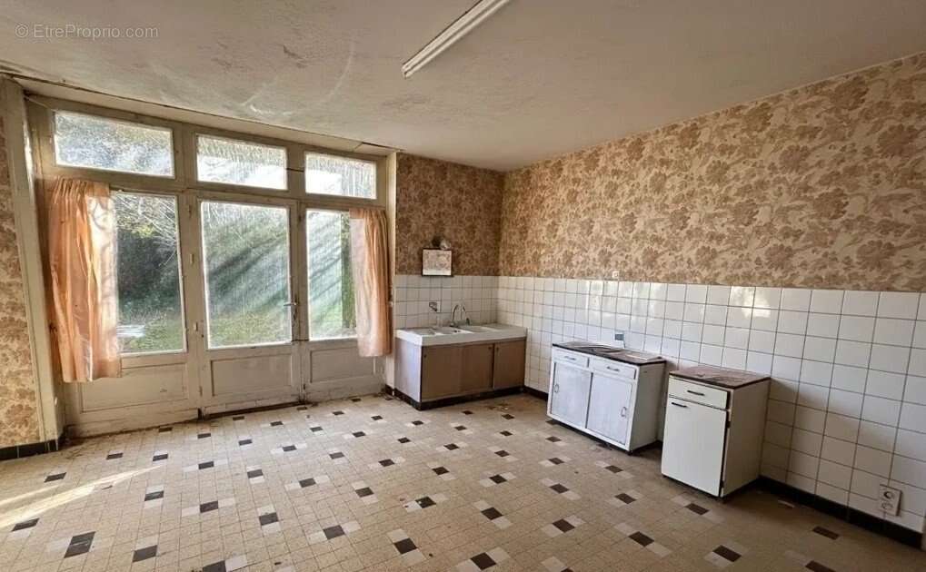 Maison à VILLARS-LES-BOIS