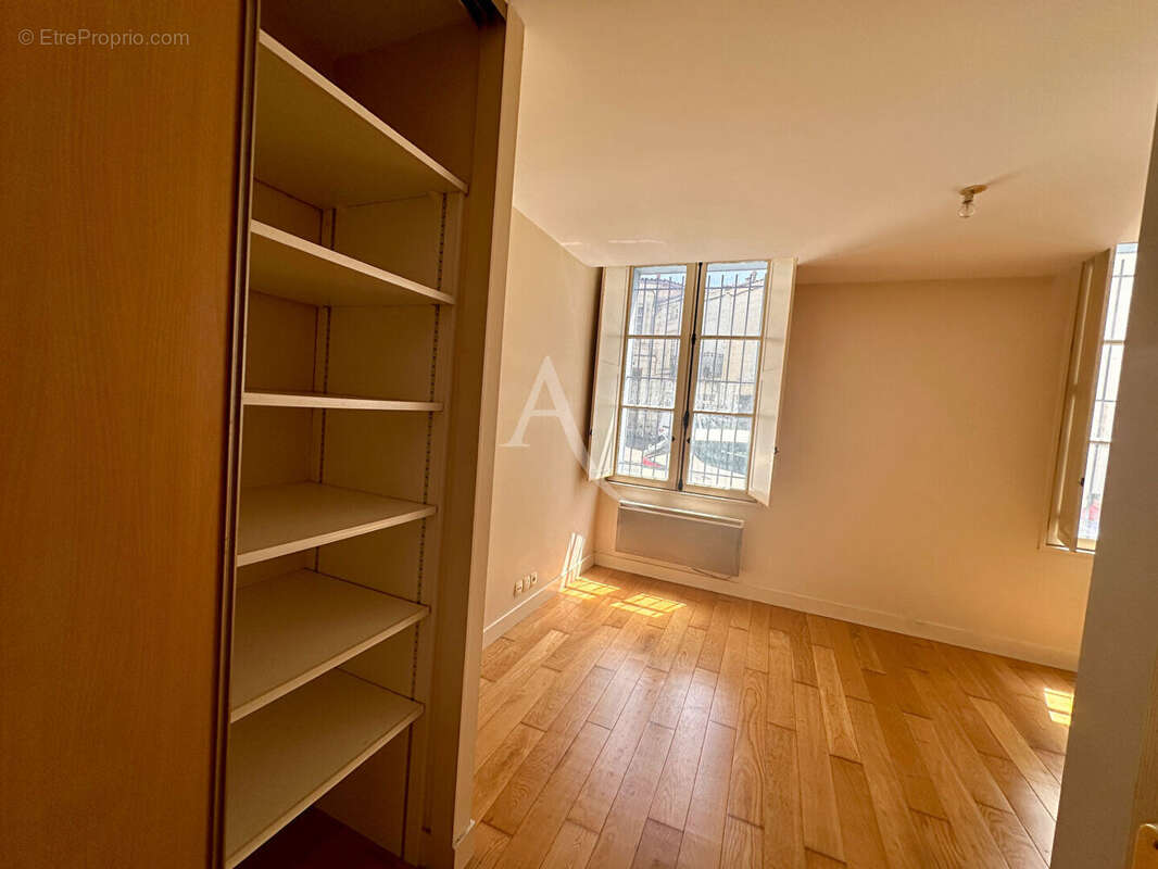 Appartement Saintes 3 pièce(s) 79 m2 - photo 10