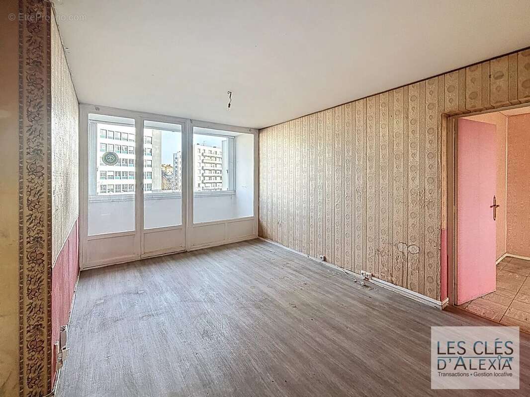 Appartement à LYON-8E