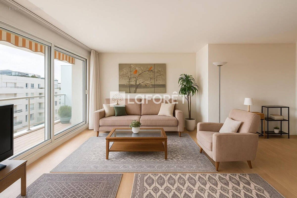 Appartement à COURBEVOIE
