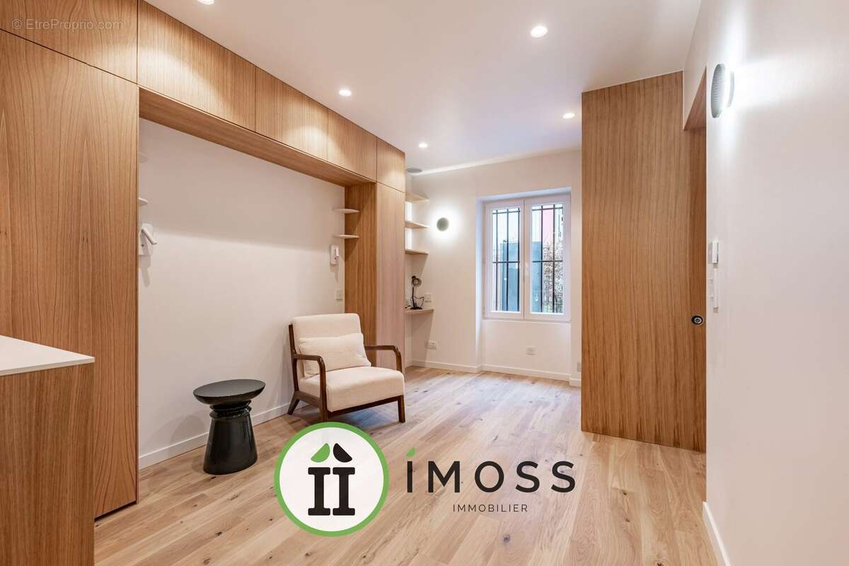 Appartement à PARIS-18E