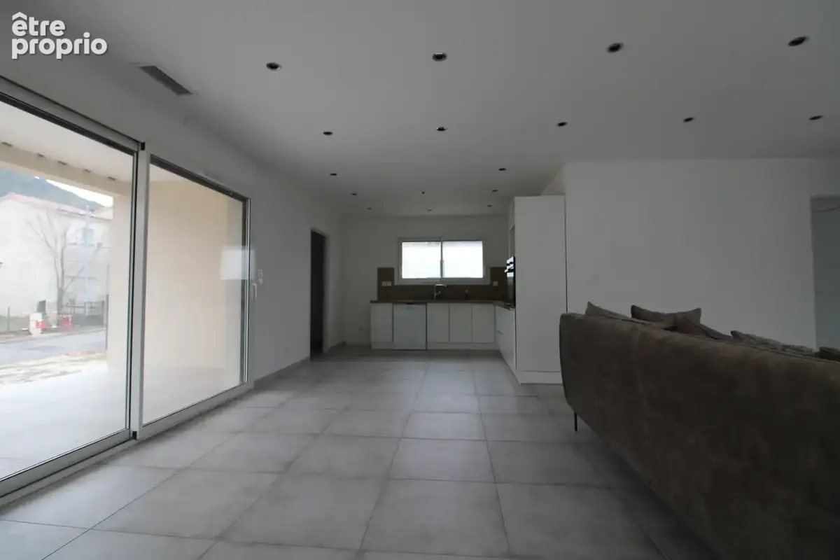 Villa neuve trois chambres. - photo 16