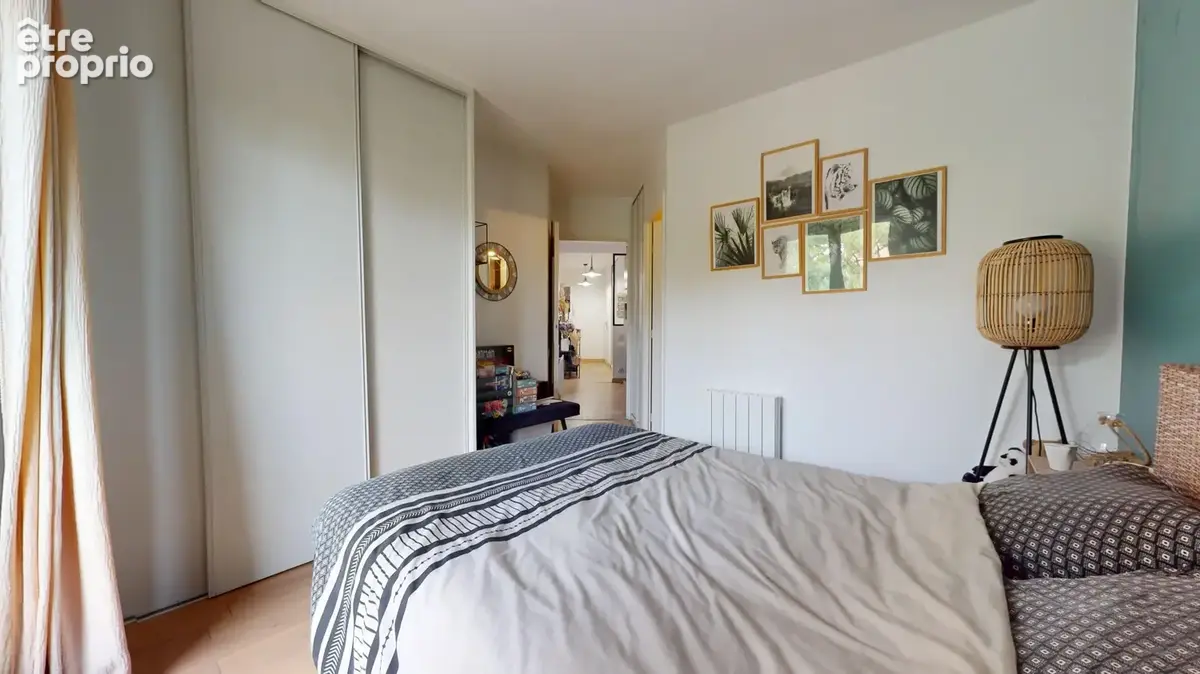 Coup de cœur   2 pièces avec 2 balcons, parkings et cave ! - photo 7