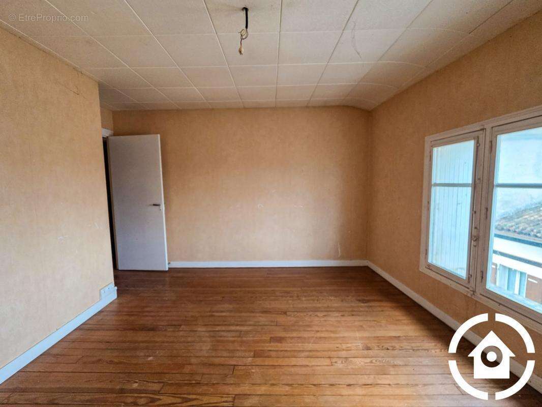 ? Ensemble immobilier de 330 m² habitables - Fort potentie - photo 18