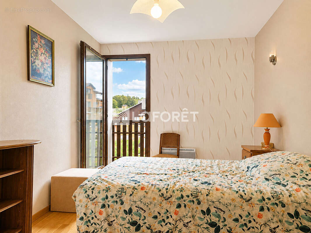 Appartement à BARBERAZ