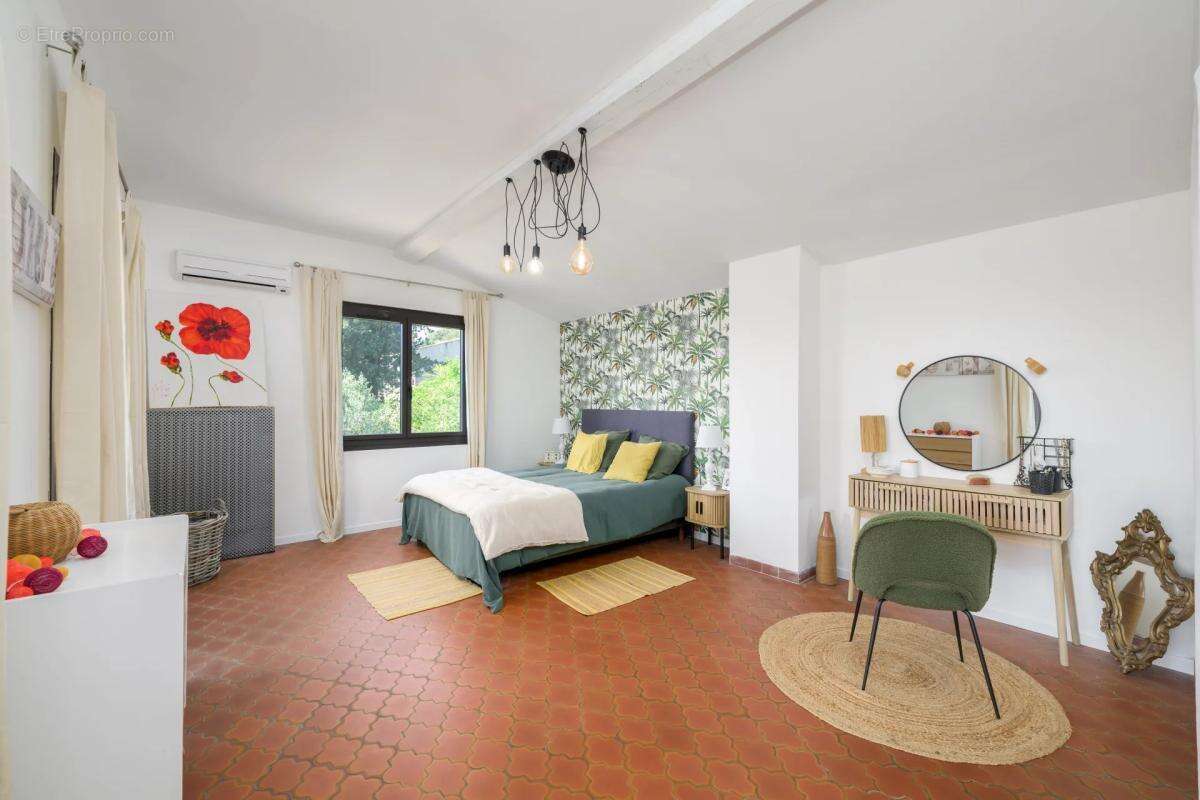 Maison à BIOT