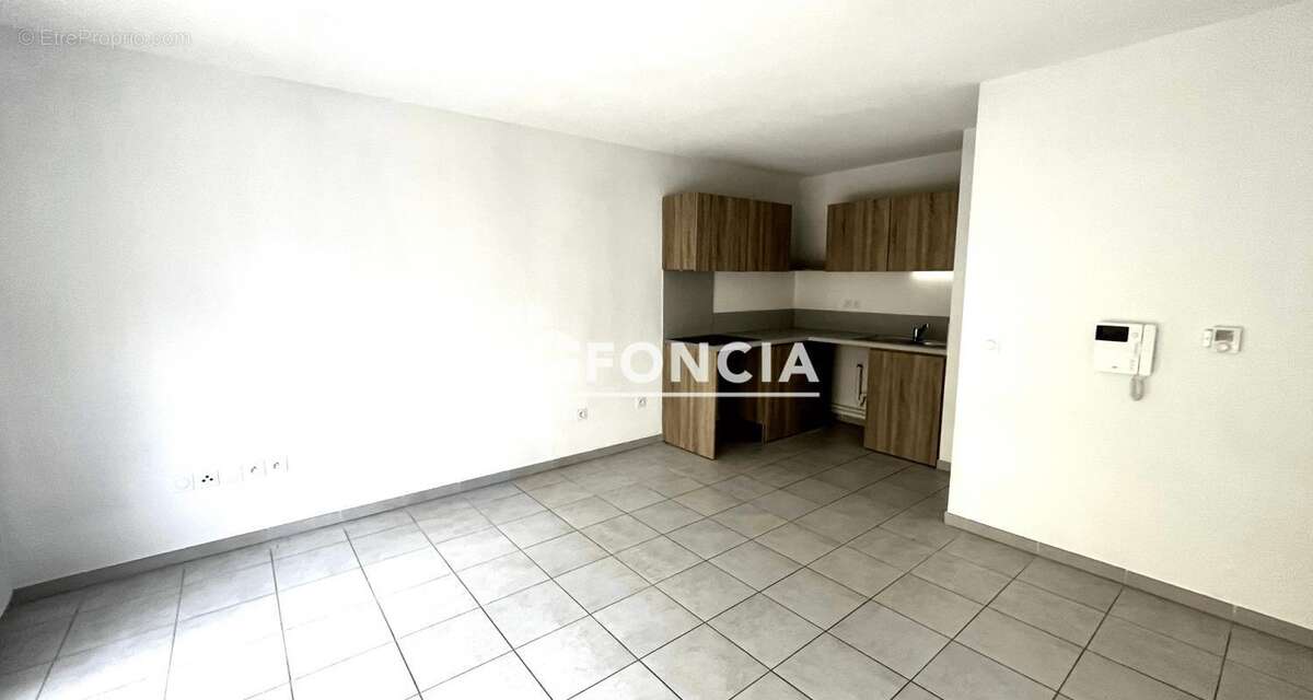 Appartement à LA LONDE-LES-MAURES