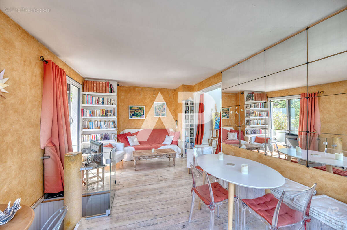 Appartement à RUEIL-MALMAISON