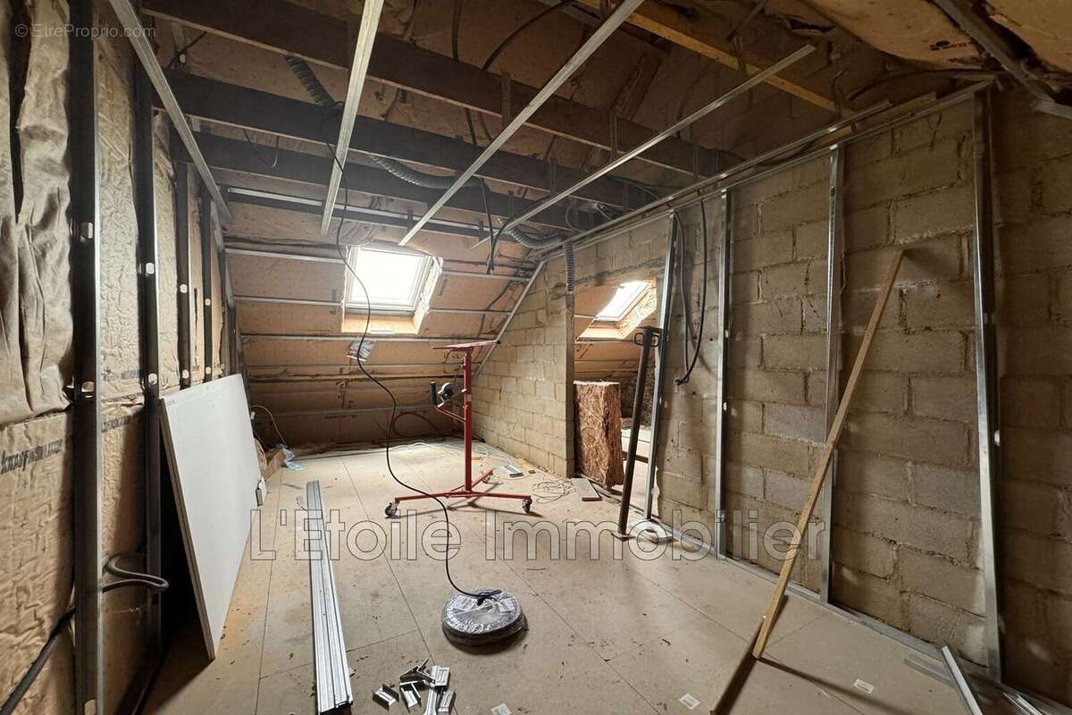 Maison à SOLIGNY-LA-TRAPPE