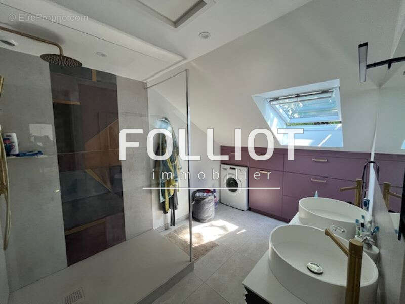 A vendre Maison Vire Normandie 7 pièce(s) 167 m2 - photo 14